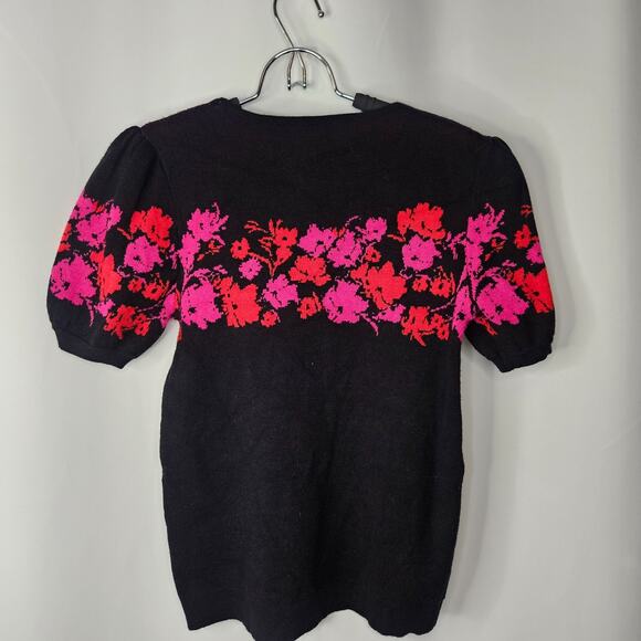 Tahari Women’s Knit Short Puff Sleeve Sweater Pink Floral Black Size XS - Picture 3 of 6